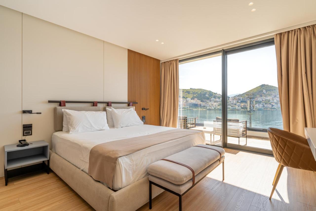 Yacht Premium Hotel Sarandë Eksteriør billede
