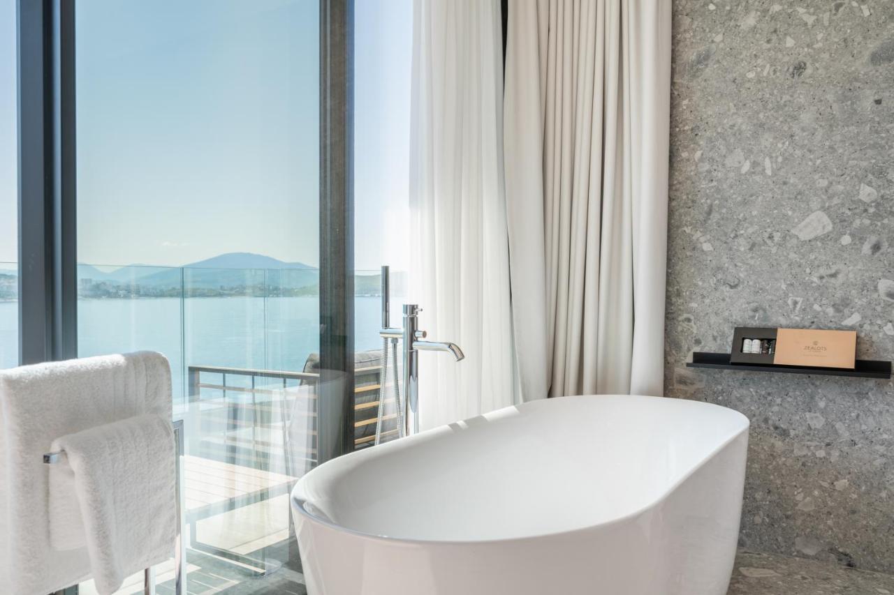 Yacht Premium Hotel Sarandë Eksteriør billede